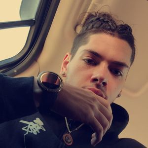 Meet your Posher, Rico